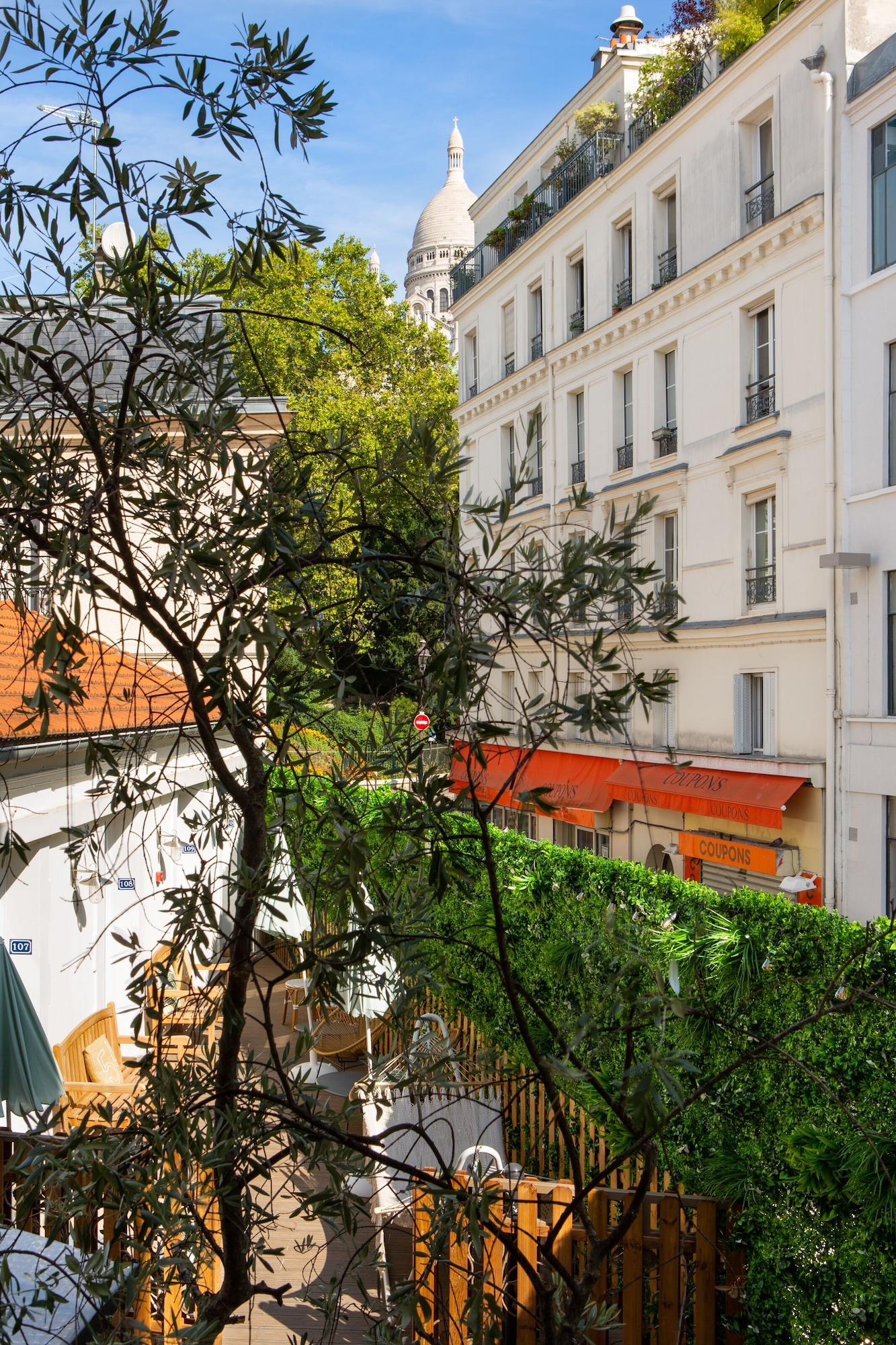 Le Village Montmartre By Hiphophostels Paříž Exteriér fotografie